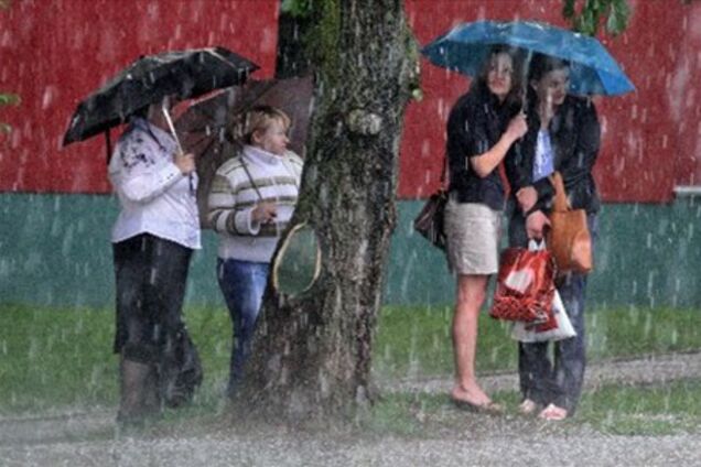В Україні пройдуть дощі, але спека не спаде
