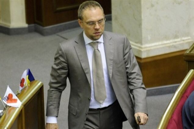 Власенко сказал, кто будет защищать Тимошенко в суде