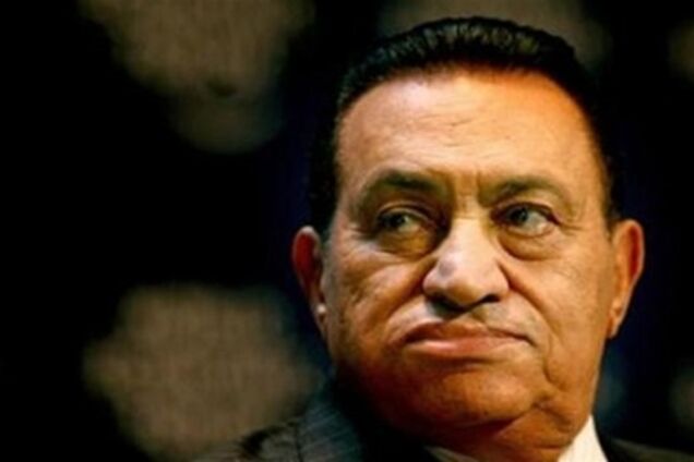 Хосни Мубарак объявил голодовку