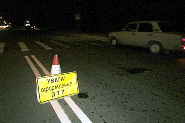 В Мариуполе автомобиль смертельно травмировал пожилую женщину