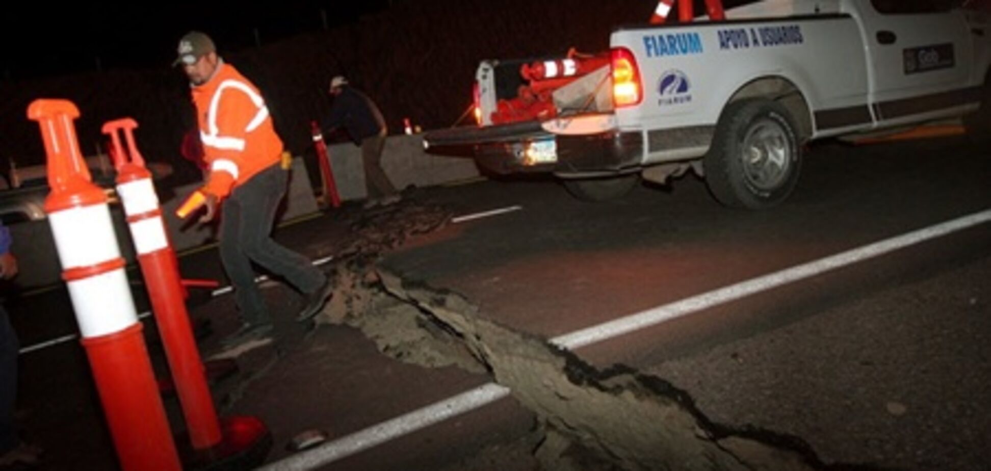 Мощное землетрясение произошло у побережья Мексики