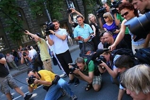 В журналистском пуле Януковича из 14 сотрудников меняют 4-х