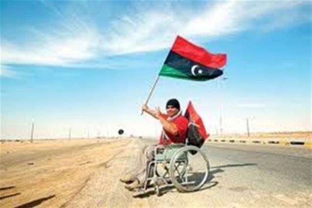 Ливийская оппозиция закрыла пропускной пункт на границе с Тунисом