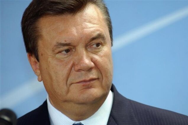 Янукович подписал Закон об охране порядка на футбольных матчах 