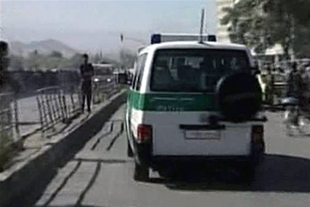 Пасажирський автобус підірвався на міні в Афганістані: близько 20 загиблих
