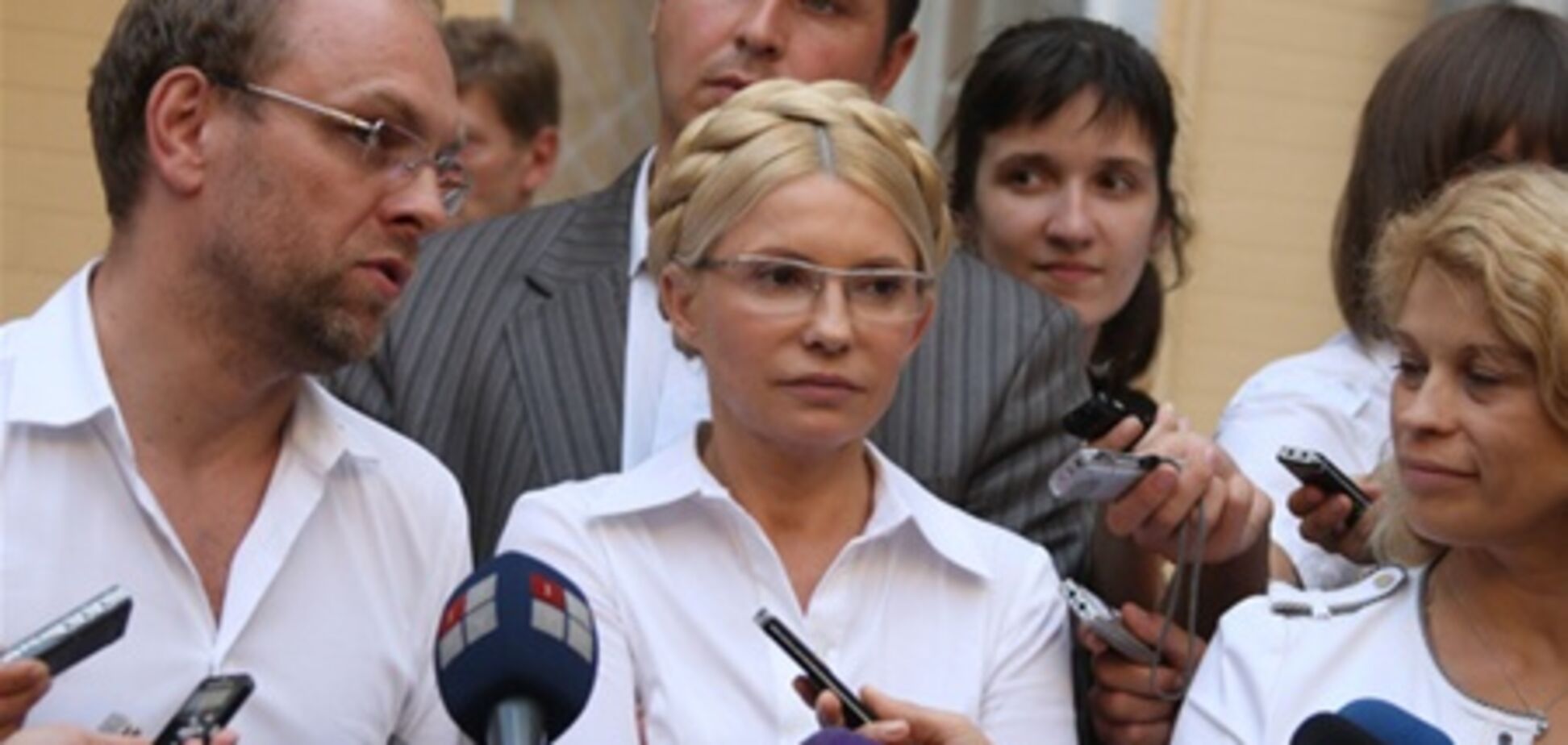 Тимошенко обещает продолжение 'веселой жизни' прокурорам и судье