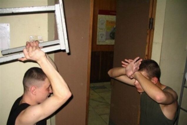 У Криму розслідують справу про дідівщину у військовій частині