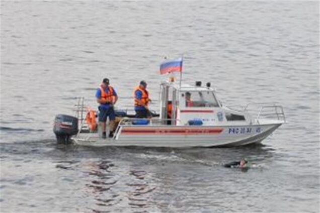 Очередная трагедия на воде: на Москве-реке затонул прогулочный катер