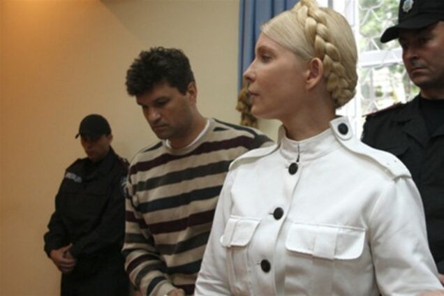 Тимошенко просит перенести заседание суда