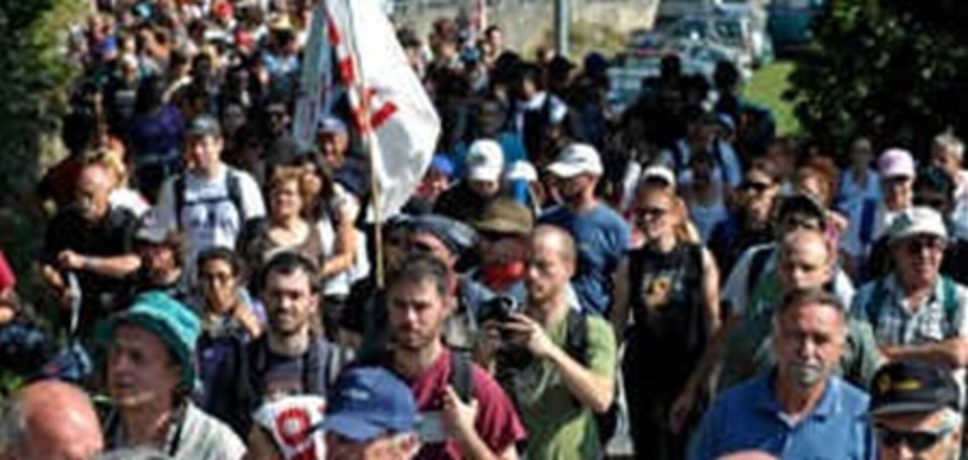В Италии противники железной дороги избили 188 полицейских