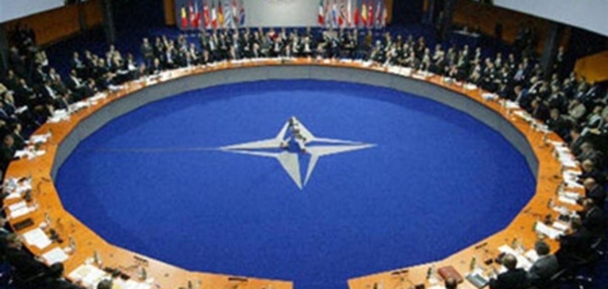 НАТО призвало РФ признать Южную Осетию и Абхазию частью Грузии