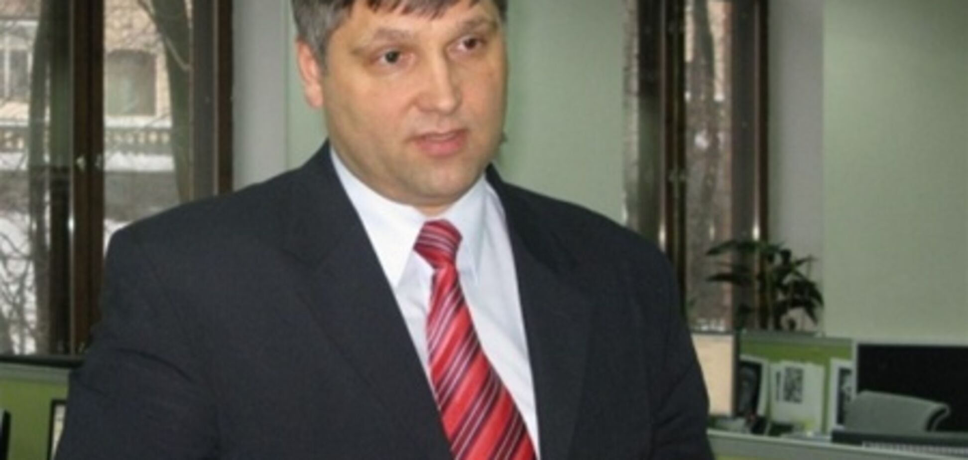 Мирошниченко: заява Тимошенко щодо стеження вимагає серйозної перевірки