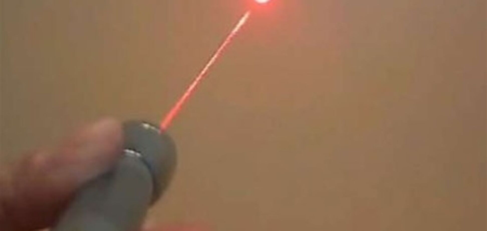 В Чечне запретили продажу лазерных указок