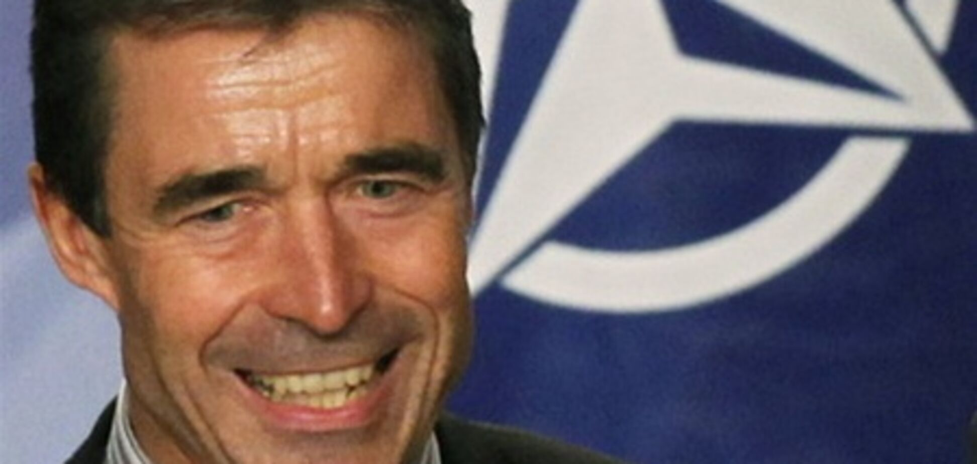 Расмуссен: Альтернативы нет - Каддафи должен уйти