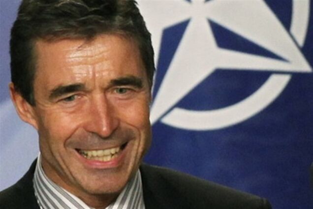 Расмуссен: отношения НАТО и России улучшились