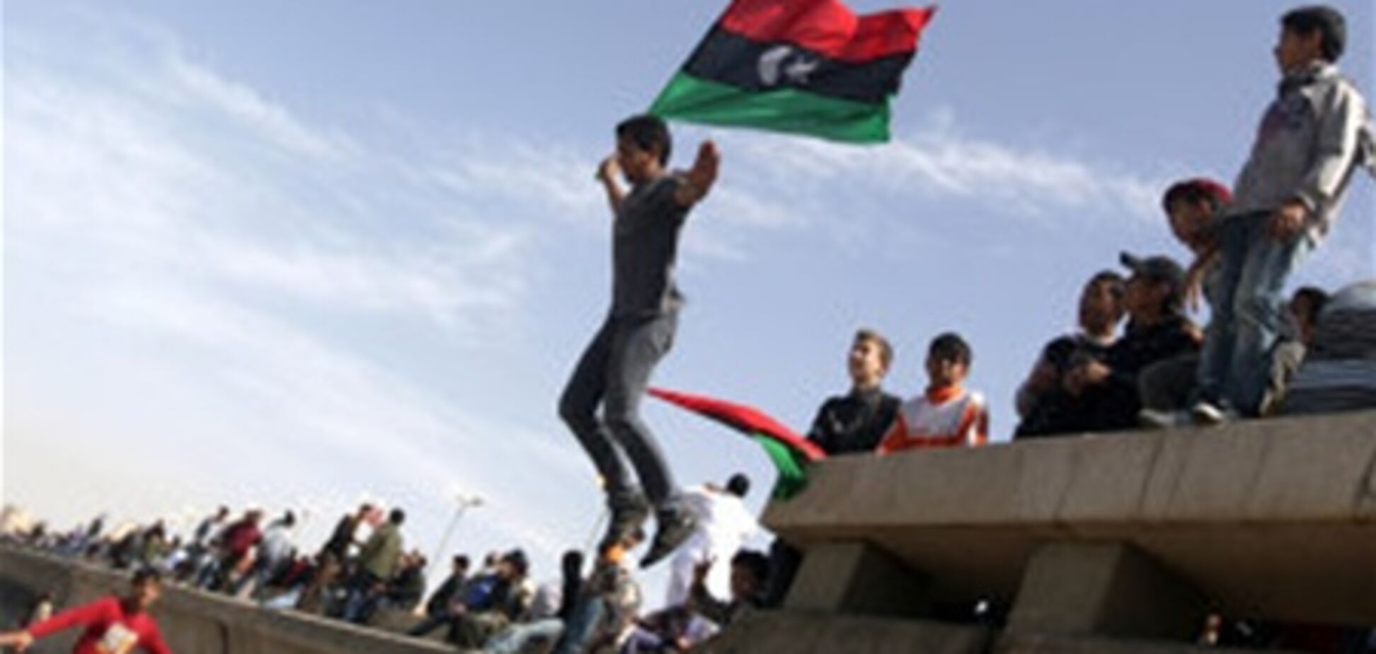 Россия начала оказывать помощь ливийским повстанцам