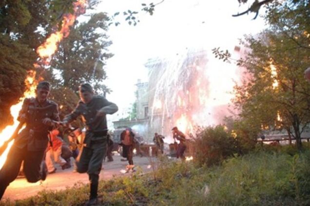 На съемках фильма 'Матч смерти' произошел взрыв: есть пострадавшие. Добавлено ВИДЕО