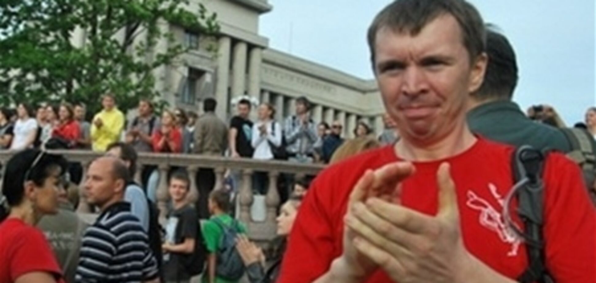 Українці підтримали білоруських революціонерів грюканням в долоні