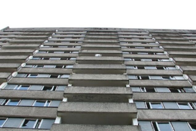 В Одесі дитина впала з 15-го поверху і вижив