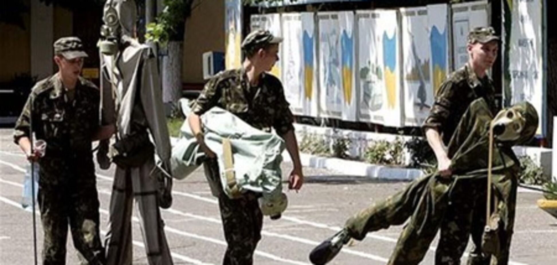 НП на Харківщині: солдат роздробив товаришеві ноги