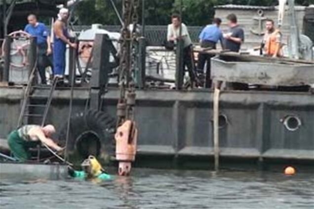 У Москві-річці виявлено останки, можливо, дев'ятого жертви з 'Ластівки'