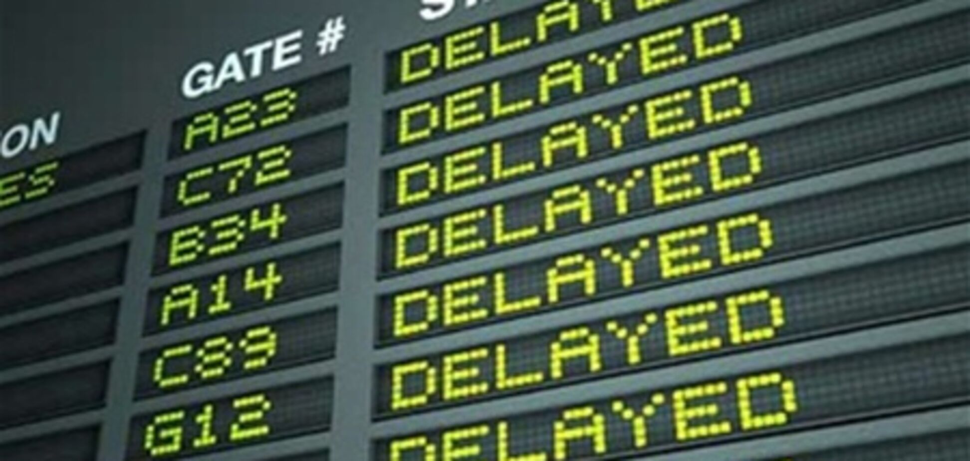 Українські туристи застрягли на Криті через зламаний літака