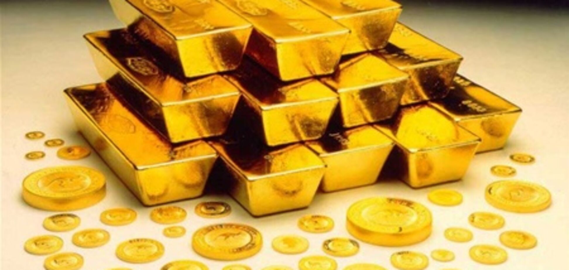 Золото может подорожать до $2 000 за унцию