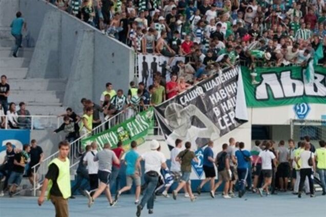 Злюбили Бандеру водія звільнять з роботи