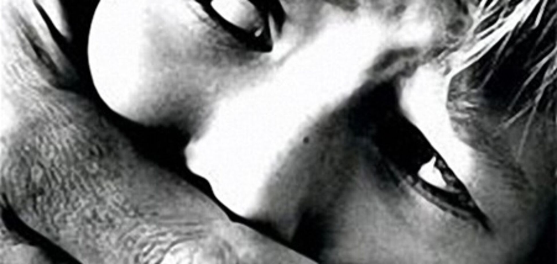 Жители Русановки решили сами искать маньяка