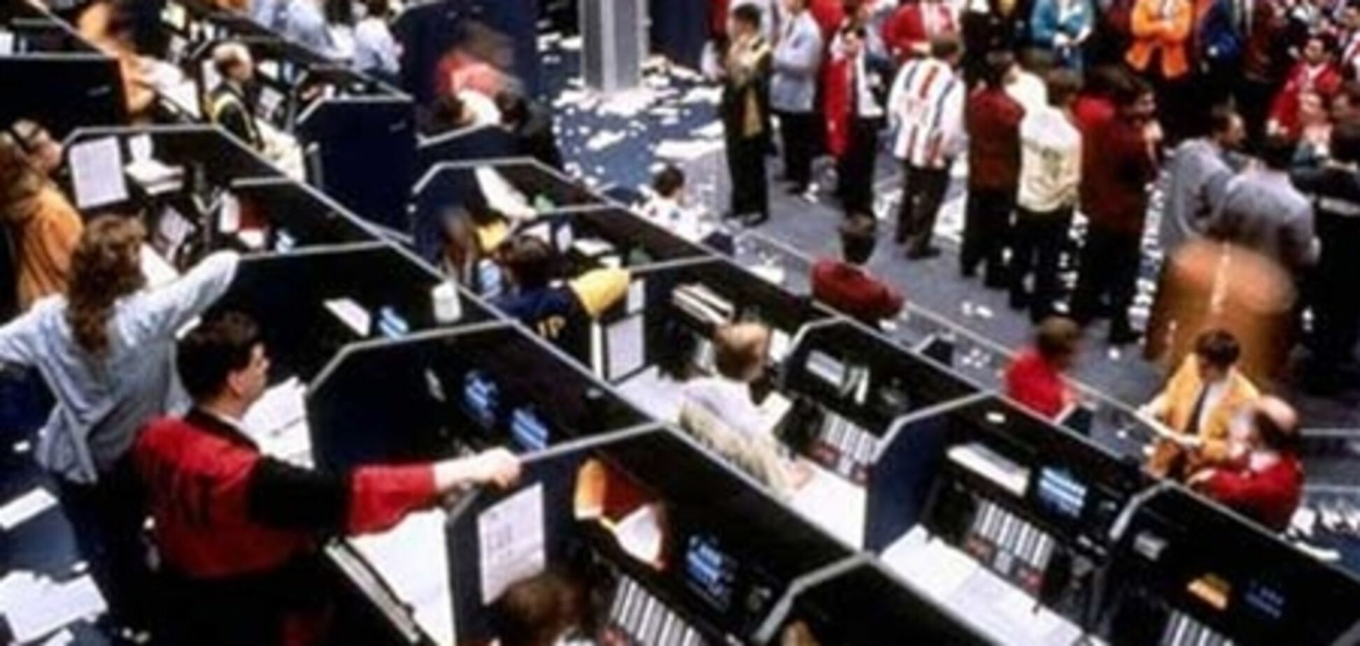 Европейские биржи открылись ростом около 3% после падения в среду