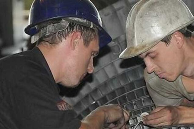 Український заробітчанин загинув при вибуху скла на заводі в Росії