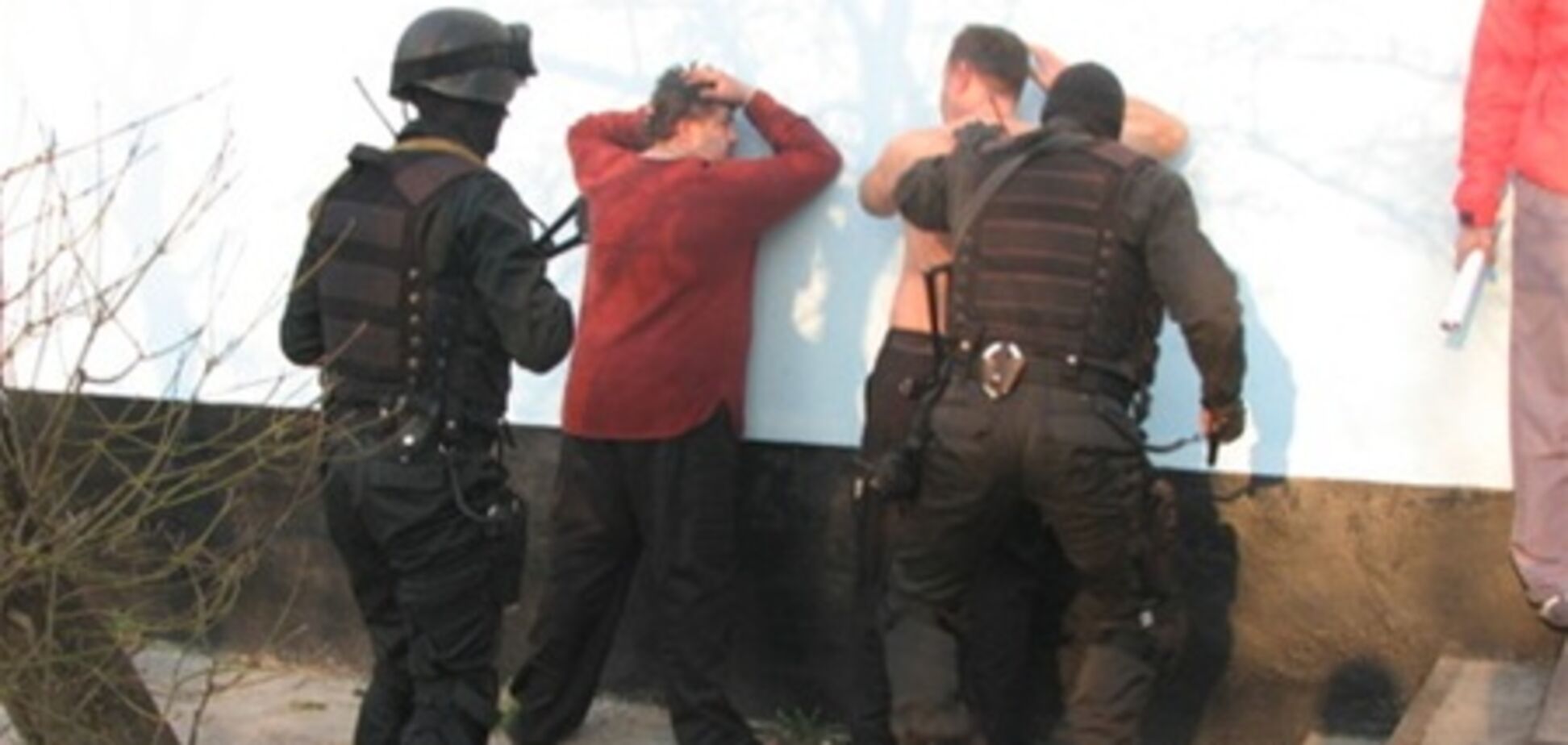 В Крыму задержаны 9 наркодельцов