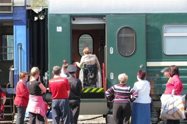До складу швидкісних поїздів будуть включені вагони для перевезення інвалідів