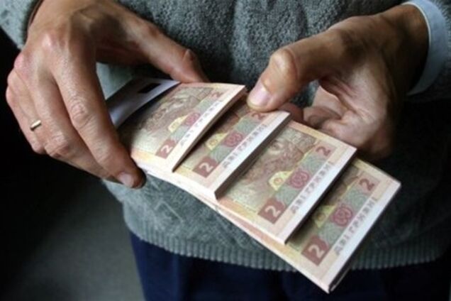 Кризис отступает - украинцам поднимают зарплаты