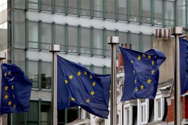 Сорос призвал Грецию и Португалию выйти из ЕС