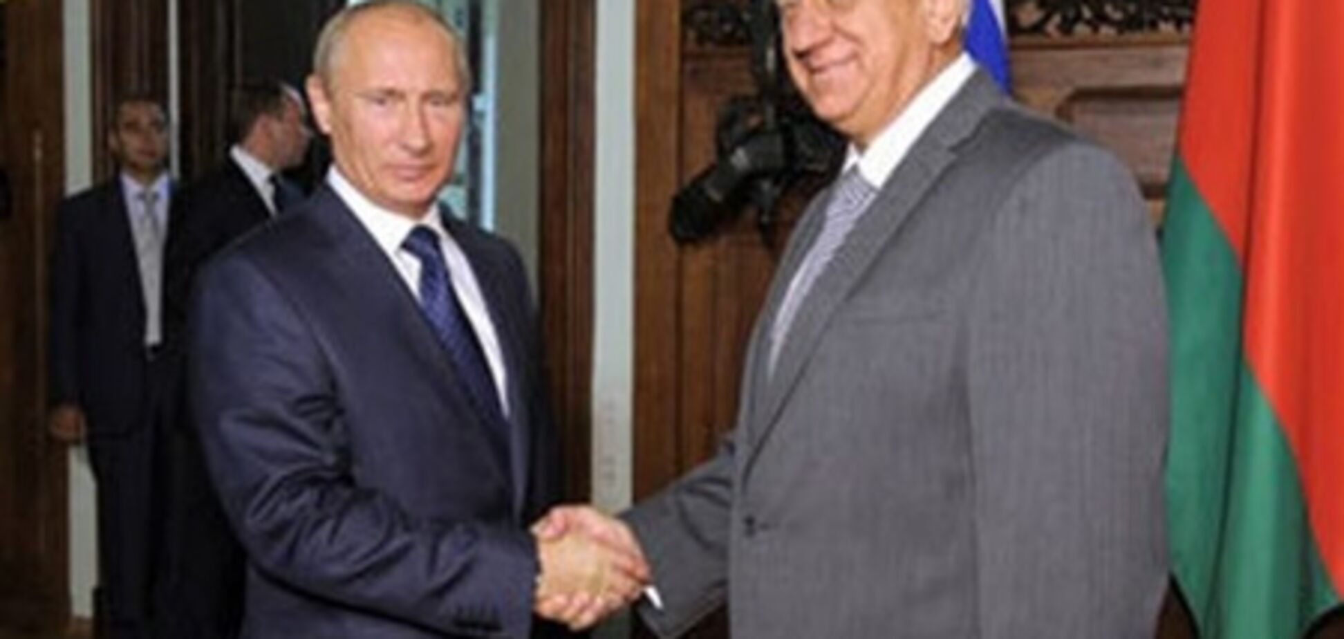 Путин дал Беларуси скидку на газ