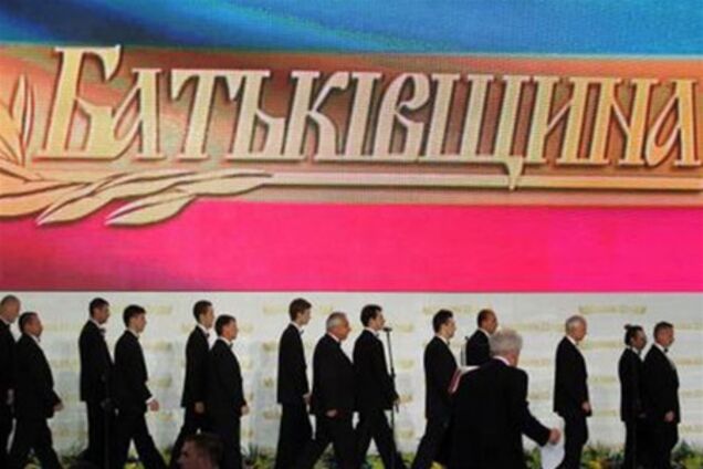 Дніпропетровськ. Суд заборонив збори опозиції до Дня Незалежності 