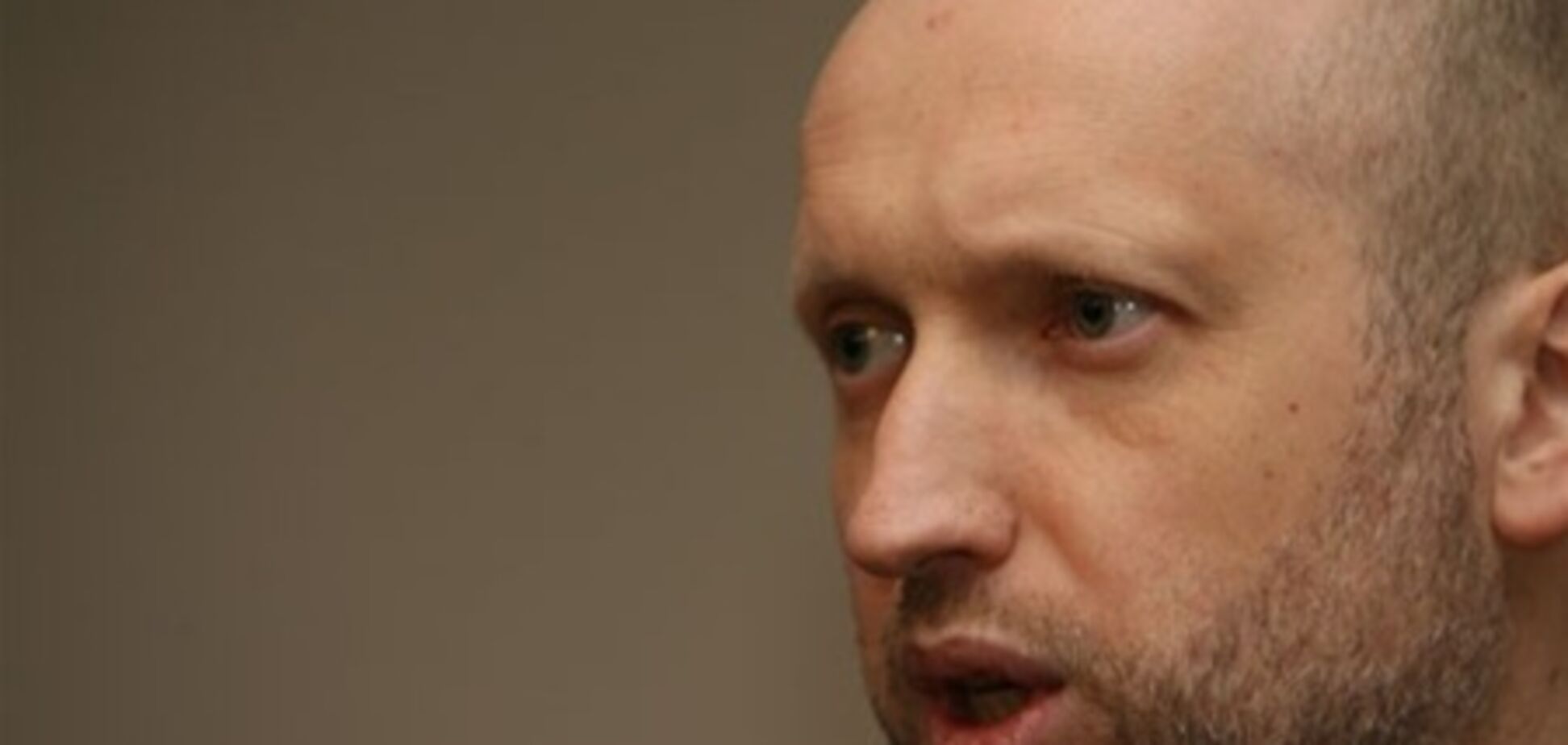 Турчинов: на теле Тимошенко видны синяки