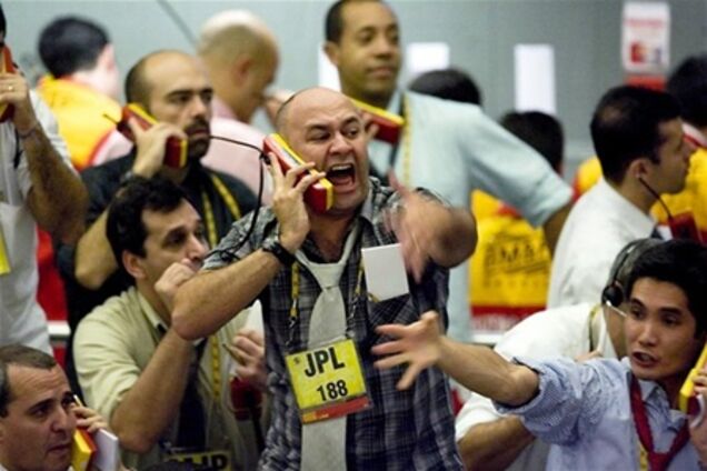 Мировые финансовые биржи фактически разрушаются