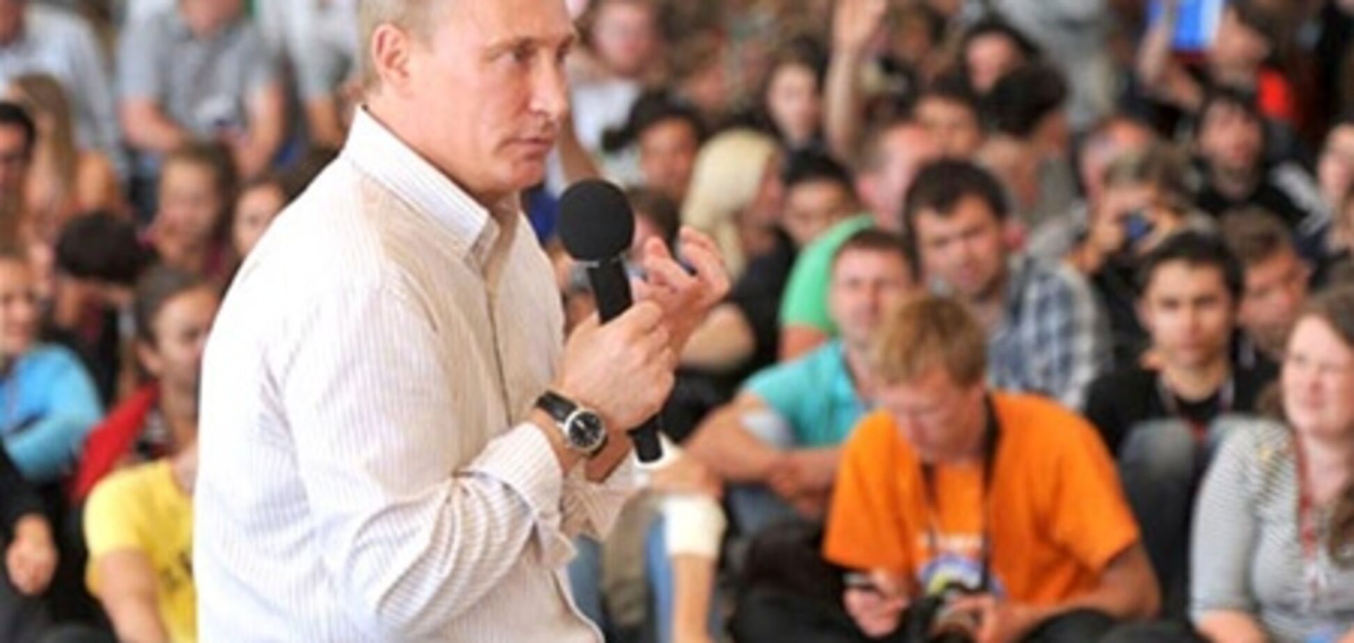 Путин на Селигере пообещал похудеть и показал свою силу