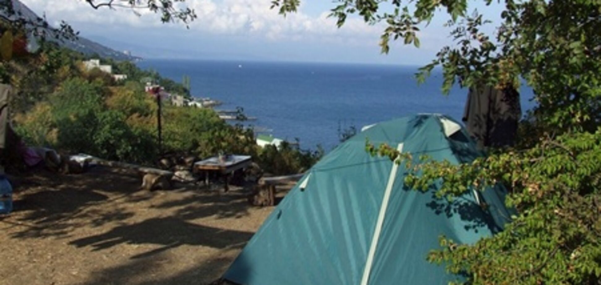 В Евпатории с туристов, отдыхающих в палатках, будут брать деньги за вывоз мусора