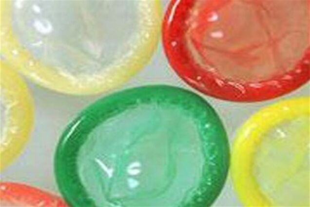 Презервативы в Украине продают в десятки раз дороже закупочной цены