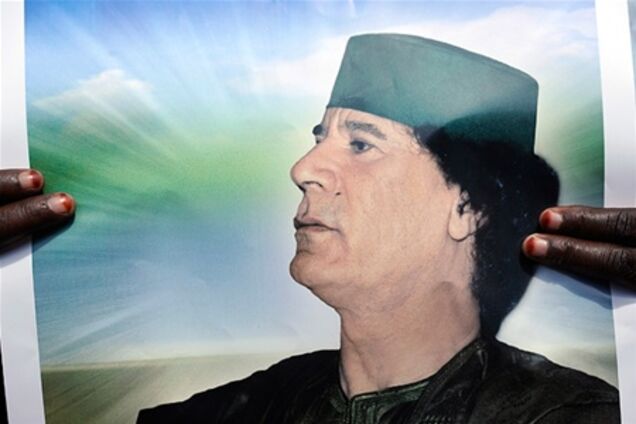 Каддафи находится в своей резиденции, вокруг которой идут бои