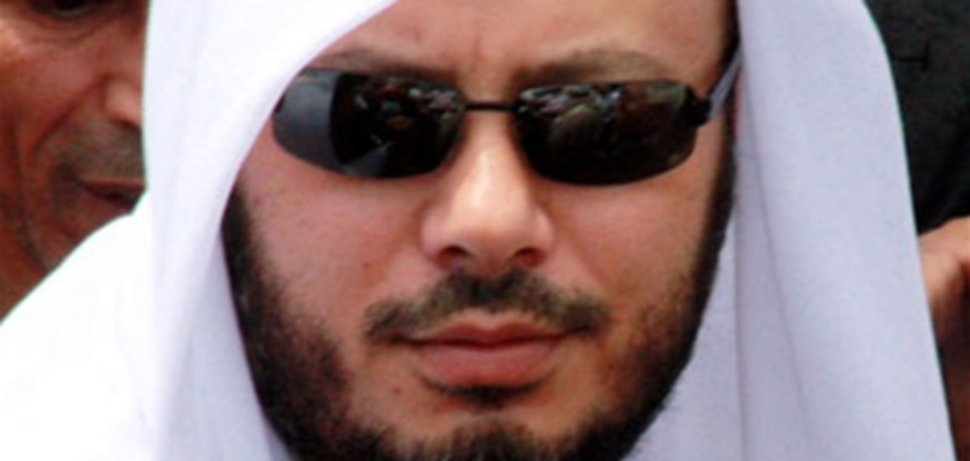 Старшего сына Каддафи едва не казнили в прямом эфире