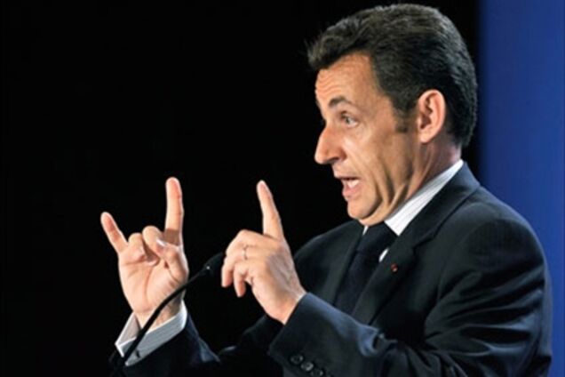 Саркози прибудет в Ливию, как только повстанцы разберутся с Каддафи