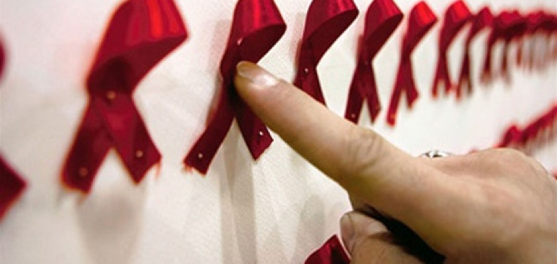 В Днепропетровске врачи украли деньги, выделенные для больных СПИДом