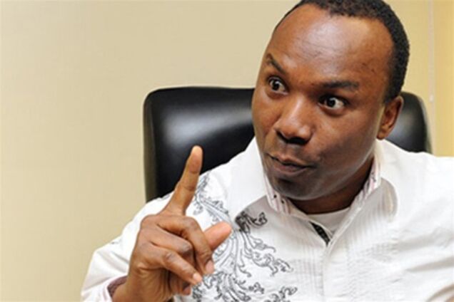 Аделаджа не понял обвинения и просит перевести дело на язык йоруба