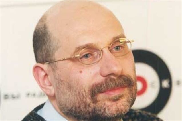 Российский писатель Борис Акунин назвал главную проблему Украины