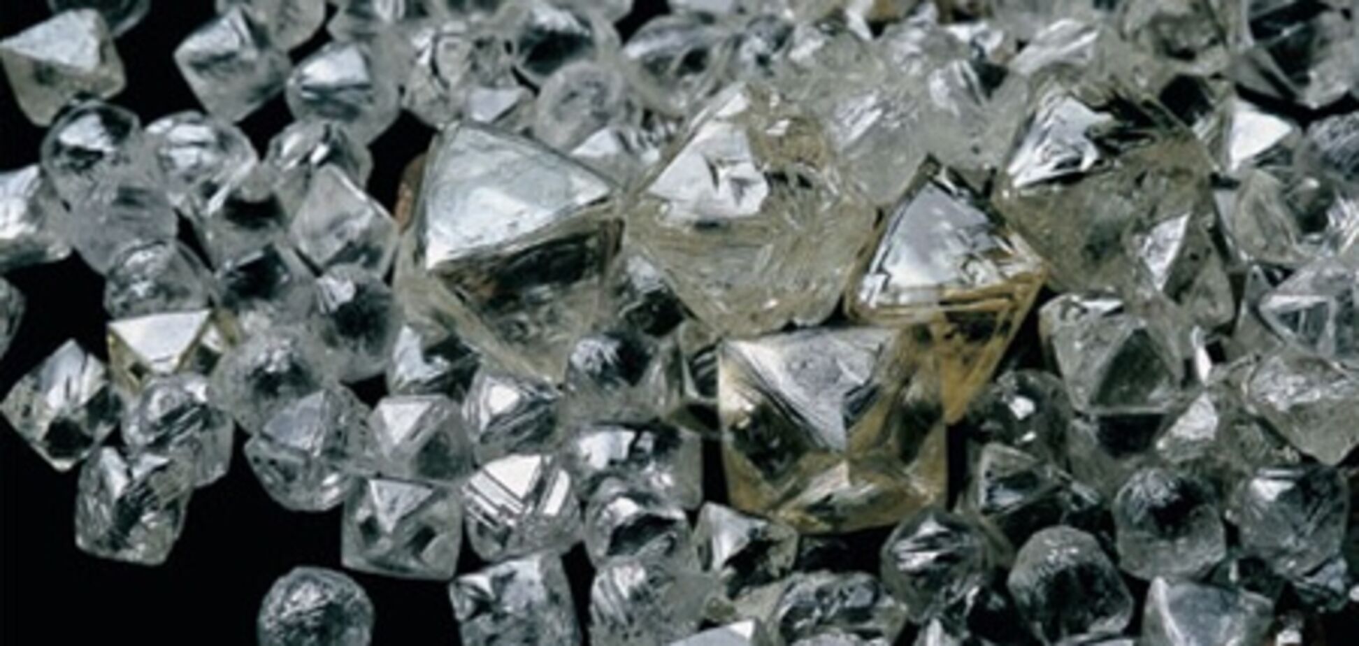 Цены на алмазы превысили докризисный уровень