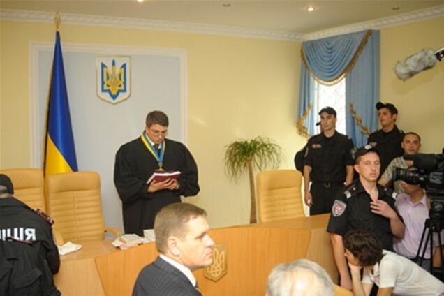 Кірєєв продовжує читати справу Тимошенко